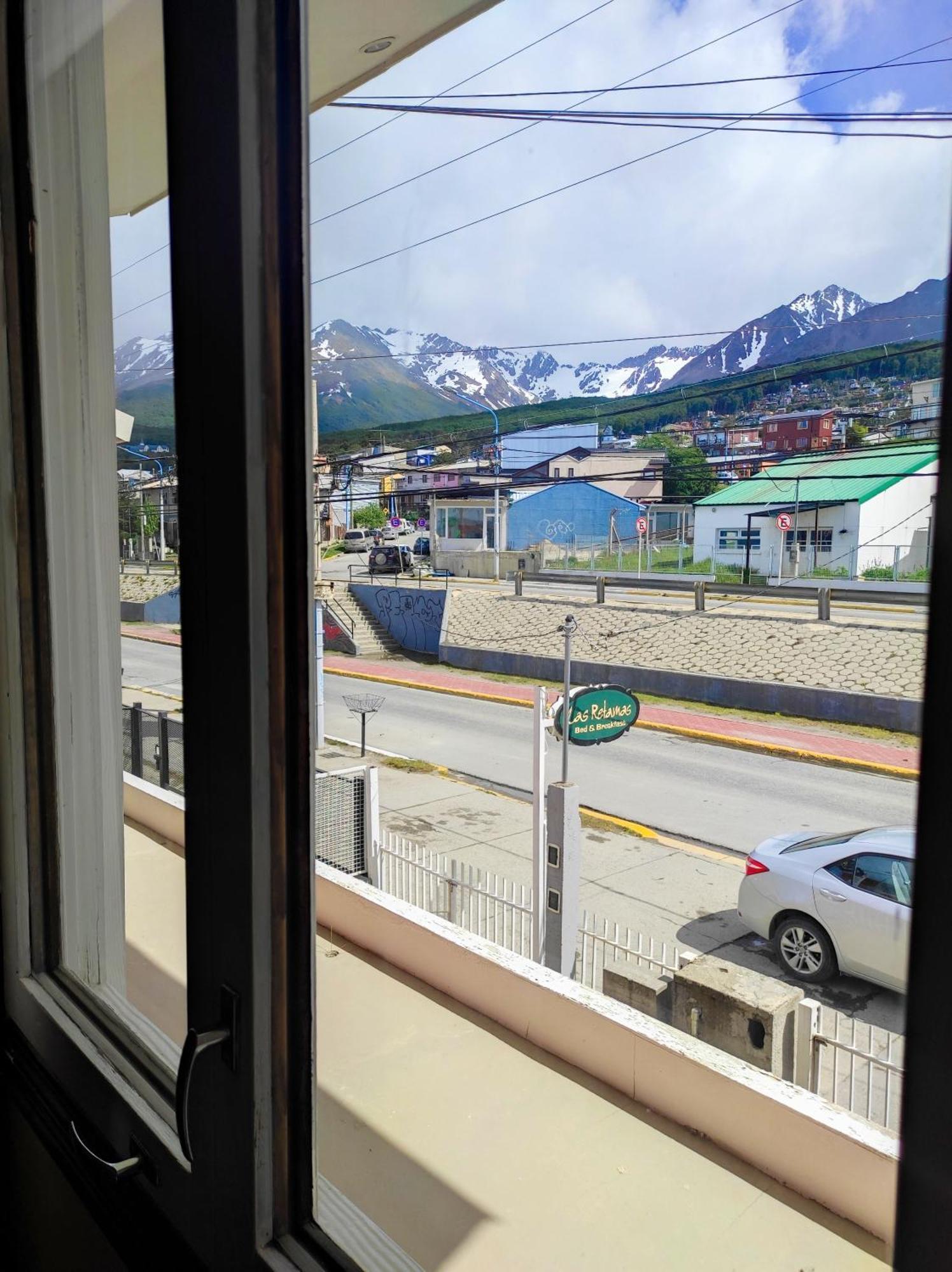 Las Retamas B&B Ushuaia Eksteriør billede