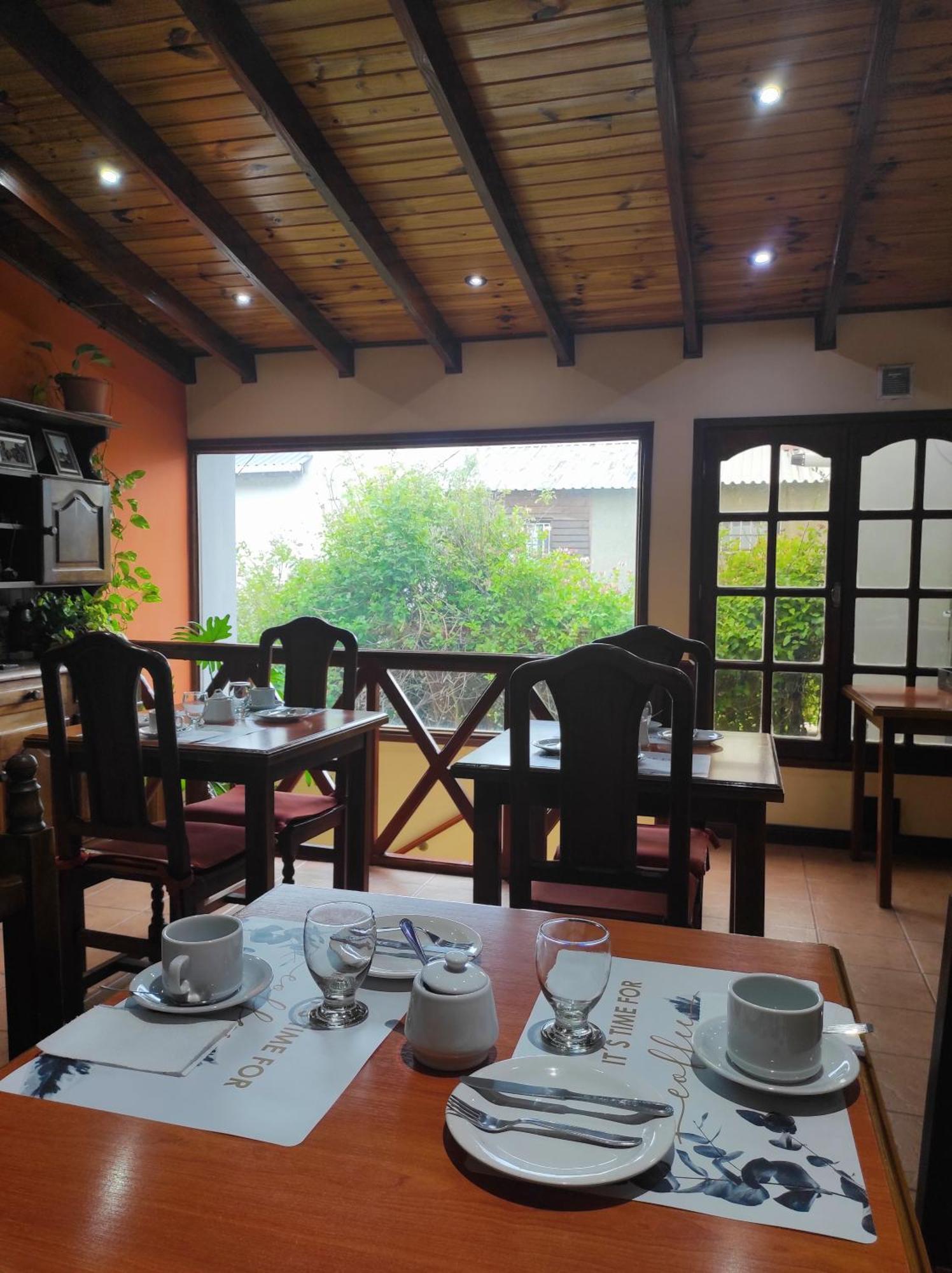 Las Retamas B&B Ushuaia Eksteriør billede