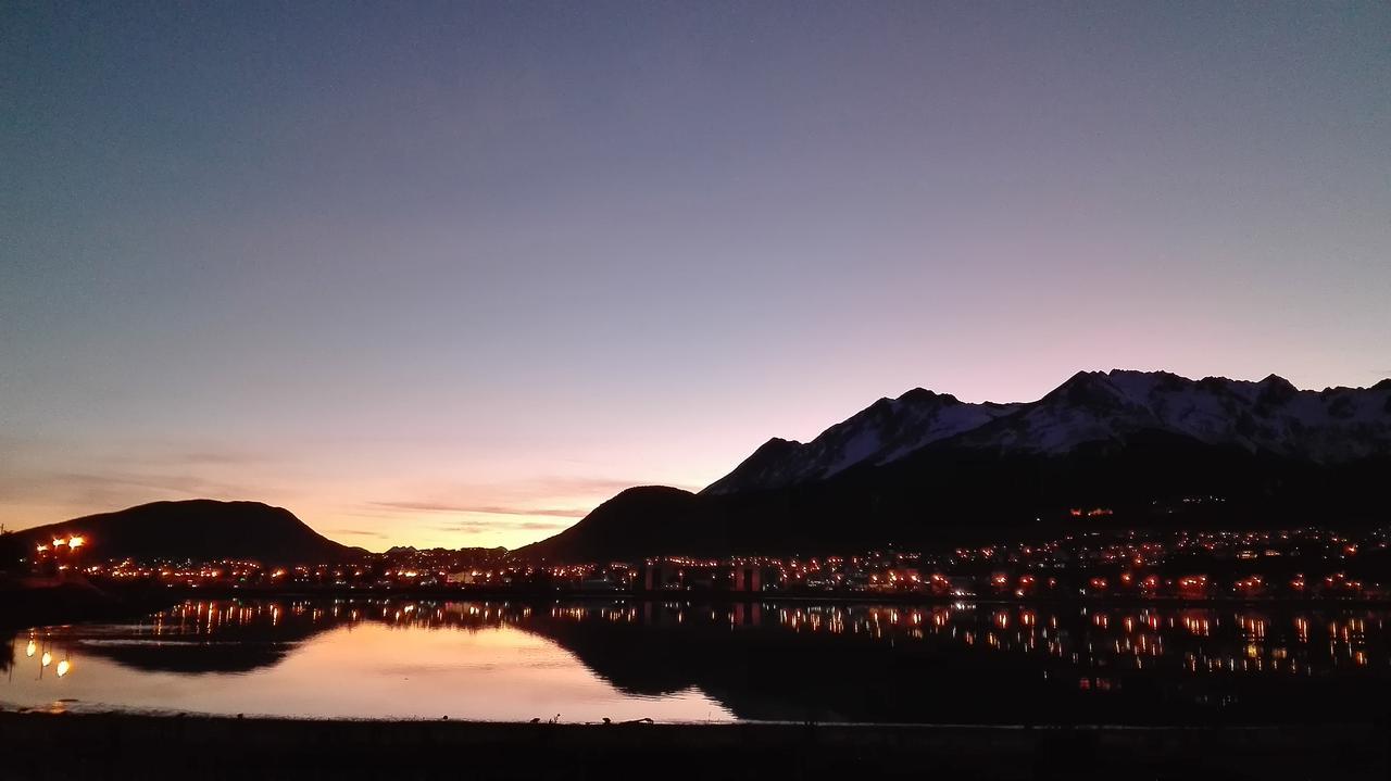 Las Retamas B&B Ushuaia Eksteriør billede
